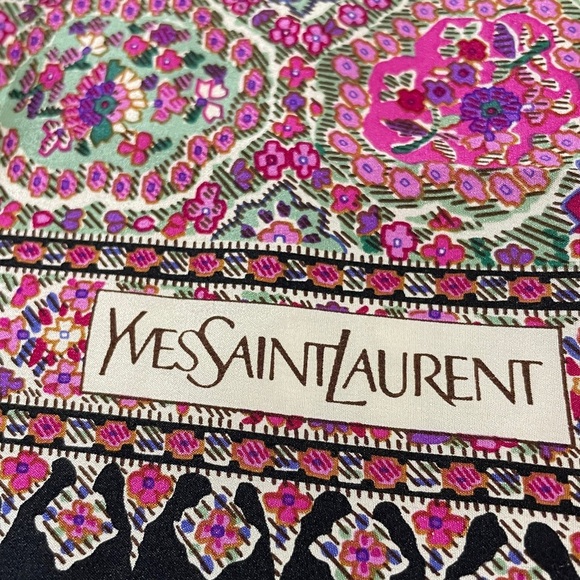 Yves Saint Laurent Floral Patterned Cotton Scarf - Picture 2 of 8